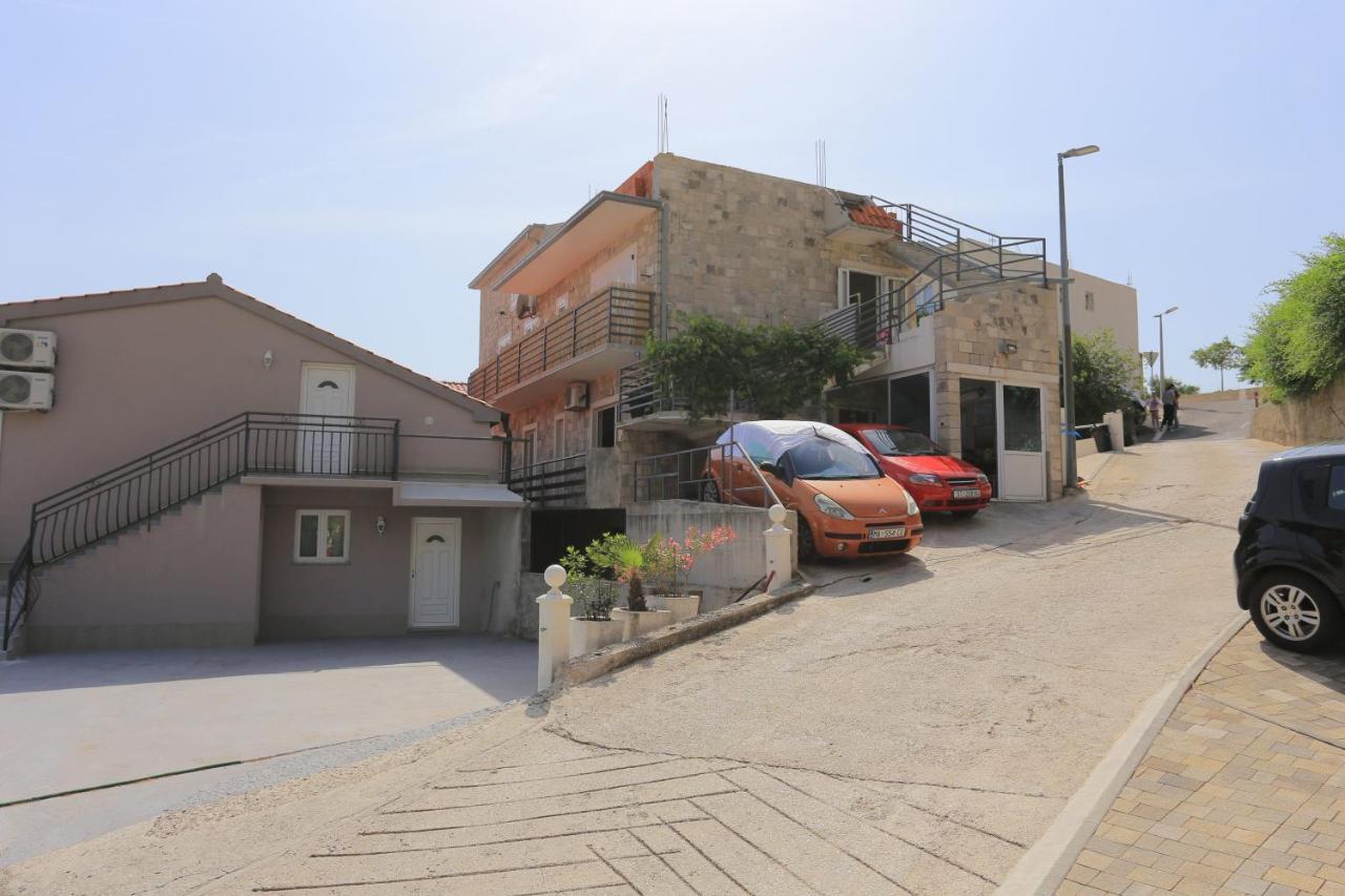 Apartments With A Parking Space Brela, Makarska - 789 Exteriér fotografie