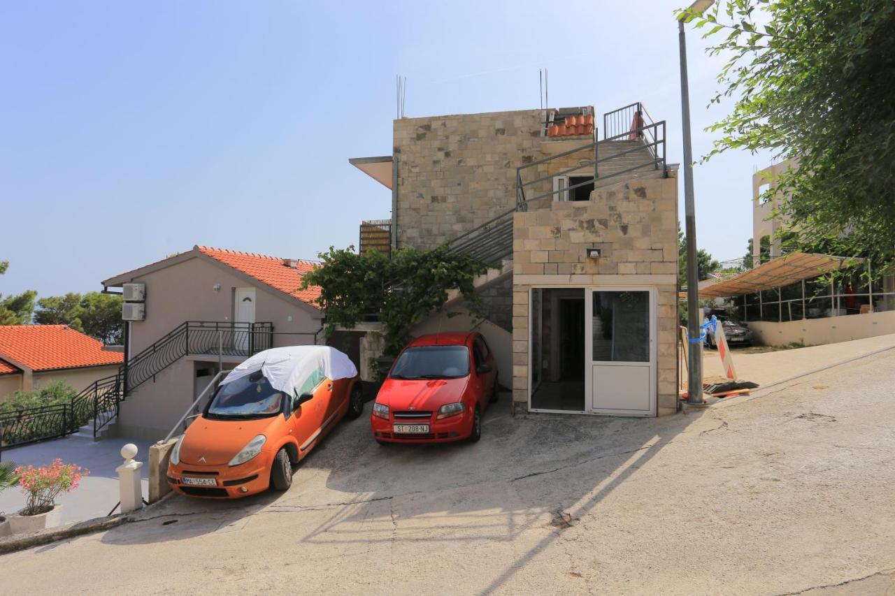 Apartments With A Parking Space Brela, Makarska - 789 Exteriér fotografie